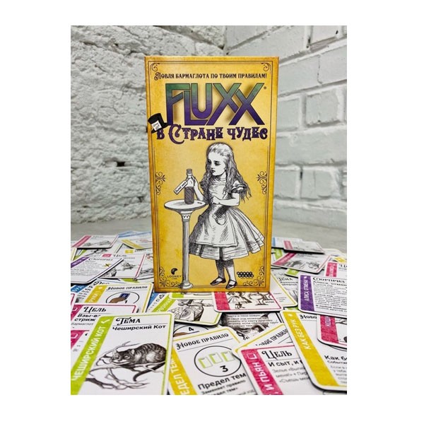 Настольная игра "Fluxx: В Стране чудес", Hobby World